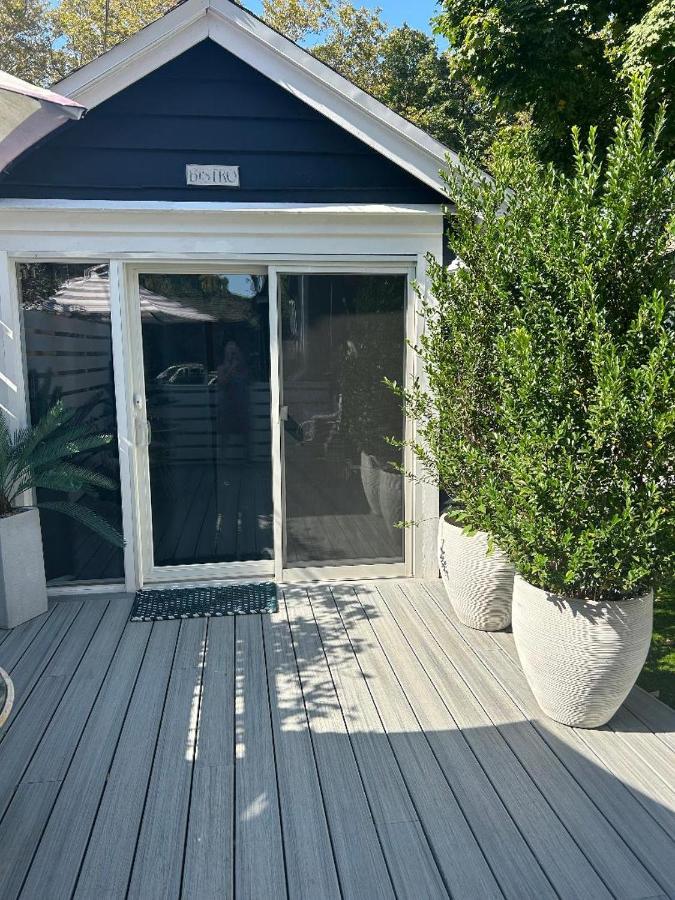 Adorable 1 Bedroom Apartamento *